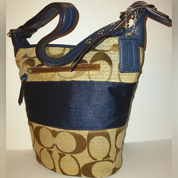 ☆Brand New☆COACH Signature Large Rugby Stripe 2 Way Duffle Crossbody - Picture 15 of 16